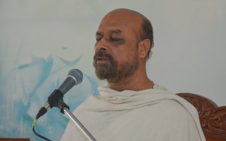 दिव्य जीवन जीने की कला का दूसरा नाम है संबोधि-साधना - राष्ट्र-संत चन्द्रप्रभ जी