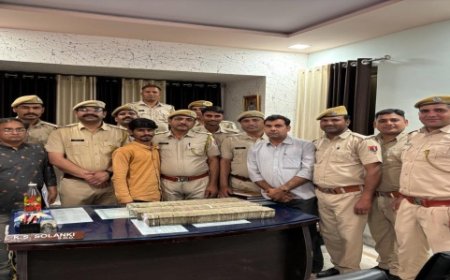 वीडियो कोच स्लीपर बस में सवार व्यक्ति से 71.80 लाख रुपये नकद बरामद