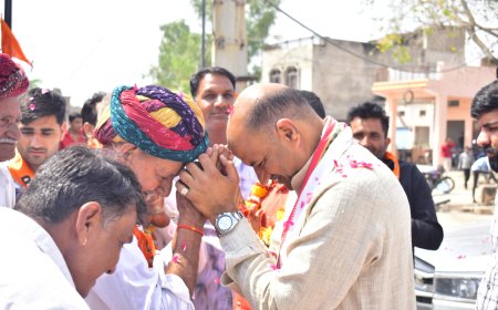 चित्तौडगढ़ भाजपा प्रत्याशी सीपी जोशी ने बेगूं में किया जनसंपर्क