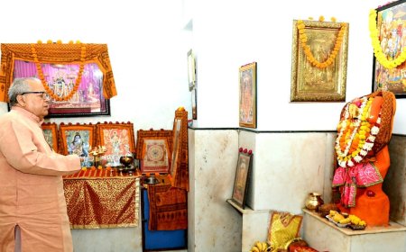 राज्यपाल  ने हनुमान जन्मोत्सव पर हनुमान जी की पूजा-आरती की