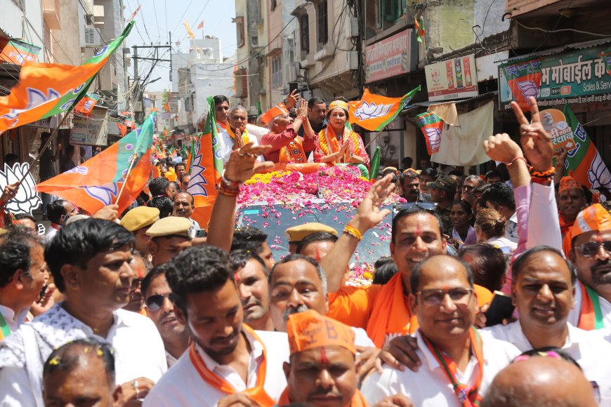 रोड़ शो में उमड़ा जन सैलाब जय श्रीराम के नारों से गुंजायमान हुई चितौड़गढ़ नगरी