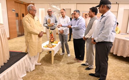 राज्य के विकास में बैंकिंग प्रणाली एक बुनियादी आवश्यकता