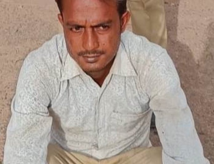 हत्या का सबूत नष्ट करने का आरोपी पुत्र गिरफ्तार
