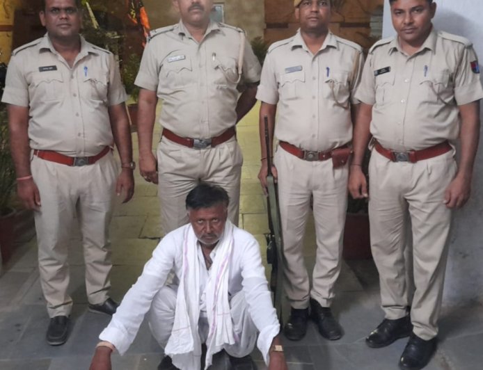 मादक पदार्थ तस्करी में 12 साल से फरार वांछित आरोपी एमपी से गिरफ्तार