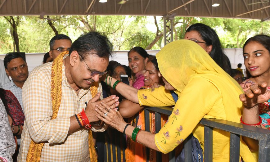 महिलाओं का सम्मान हमारी संस्कृति, सशक्त महिलाएं प्रगतिशील समाज की पहचान - मुख्यमंत्री