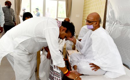 मानवीय मूल्यों के उत्थान और विकास में संतों का महान योगदान - मुख्यमंत्री