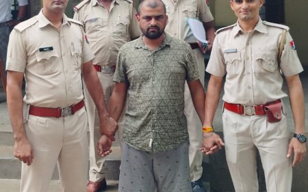 दस हजार रुपये का ईनामी तस्कर गिरफ्तार