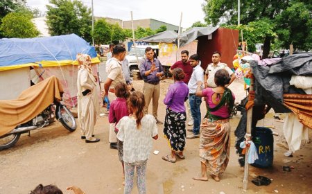 5 हजार रूपये का किया कैरिंग चार्ज वसूल, 8 केन्टर सामान जब्त