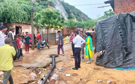 जलभराव प्रभावित क्षेत्रों में जिला प्रशासन के राहत एवं बचाव कार्य जारी