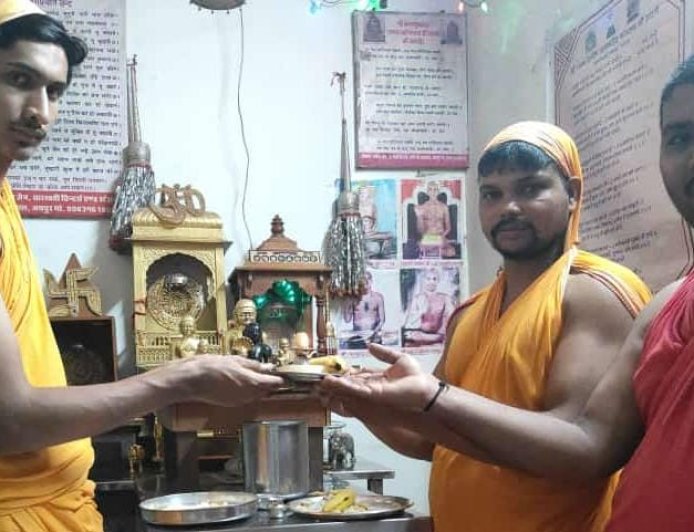 जैन मंदिर दहमीं कलां पार्श्वनाथ मोक्ष कल्याणक मनाया