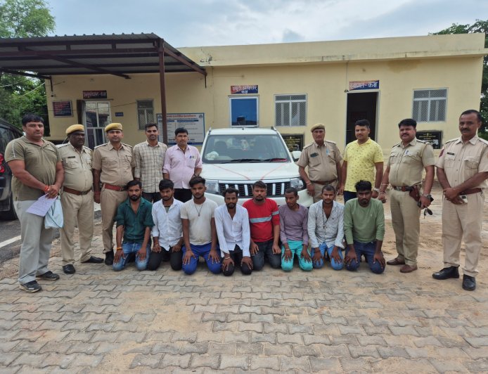 अपह्रत प्रोजेक्ट मैनेजर को चंद घण्टों में दस्तयाब कर 8 मुल्जिमों को किया गिरफ्तार