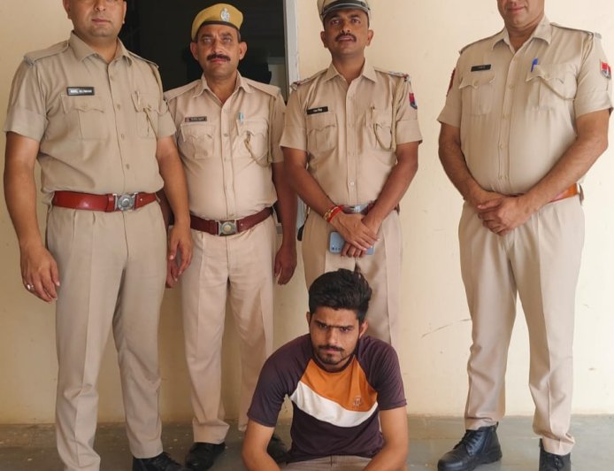 रंजिश के चलते पिकअप से टक्कर मार की थी हत्या