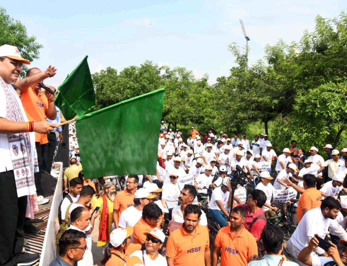 साइक्लोथोन से ‘चलो प्रकृति की ओर’ का दिया संदेश