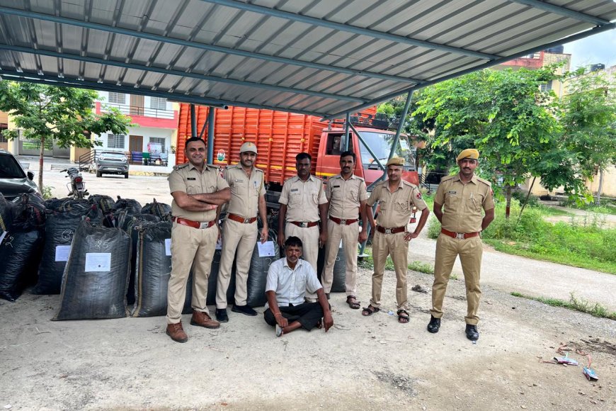 994 किलोग्राम अवैध डोडाचुरा सहित कंटेनर जब्त, चालक गिरफ्तार