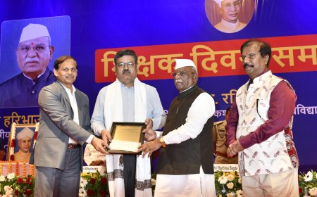 शिक्षकों का सम्मान स्वस्थ परम्परा है - राज्यपाल बागडे