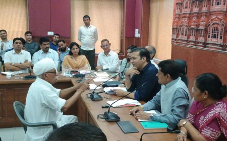 फरियादियों के चेहरे पर खिली मुस्कान