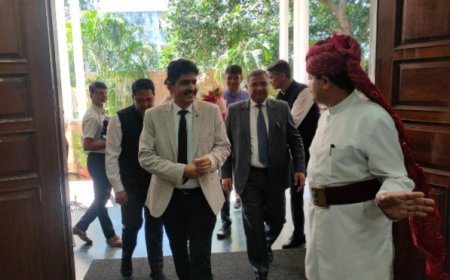 लोक अदालत मतलब लोगों की अदालत : जस्टिस अनूप ढंढ