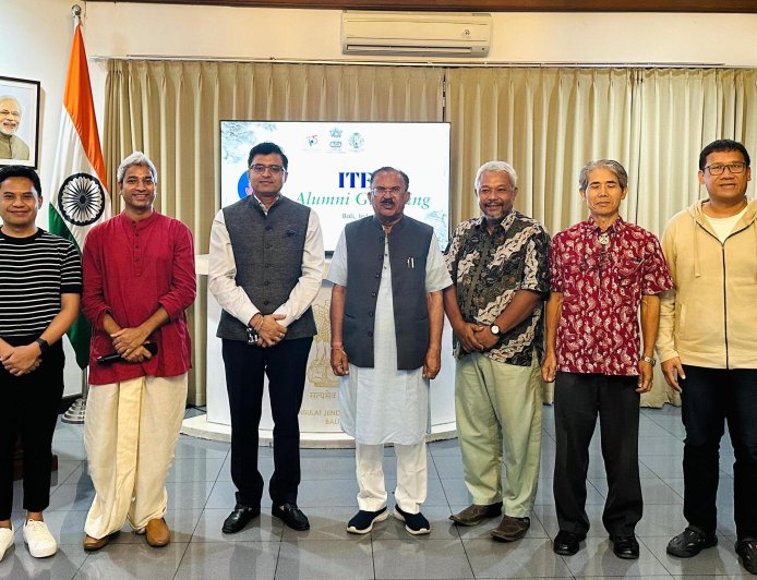 भारत और इण्डोनेशिया के बीच व्यापारिक व शैक्षिक संबंधों को मजबूत करने की दिशा में नई पहल