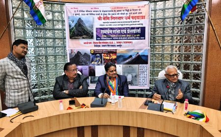 गिरनार तीर्थ के लिए 1500 किमी लंबी धर्म पदयात्रा के लिए भट्टारक जी की नसियां में हुआ सभा आयोजन