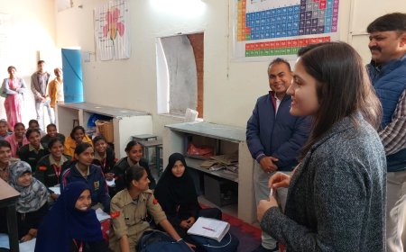 गणित विषय का डर पढ़ाई विद एआई से होगा दूर: कलेक्टर  सौम्या