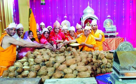 इच्छाओं का प्राणी अभाव की जिंदगी जी रहा है : आचार्य इन्द्र नन्दी महाराज