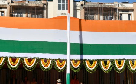 उपमुख्यमंत्री दीया कुमारी ने किया झंडारोहण