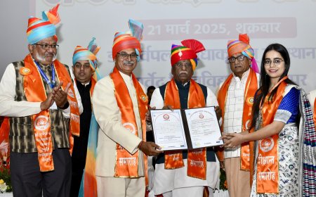 आयुर्वेद की महान विरासत से समाज को बनाएं आरोग्यवान : राज्यपाल