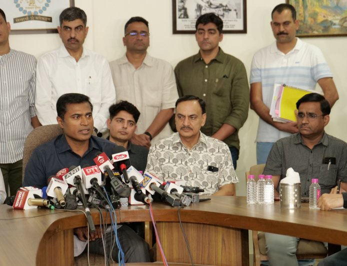 एंटी गैंगस्टर टास्क फोर्स ने देश-विदेश में बैठे गैंगस्टरों को पहुंचाया सलाखों के पीछे