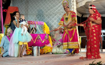 तीर्थंकर बालक आदिनाथ का बड़े धूम-धाम से मनाया जन्मोत्सव