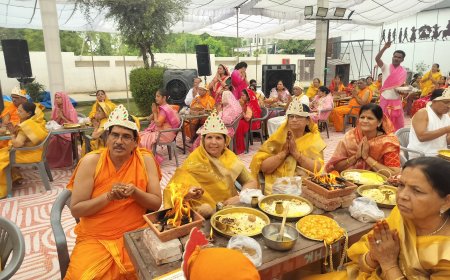 जयकारो के उद्घोष से नवीन वेदी में विराजमान हुए श्रीजी