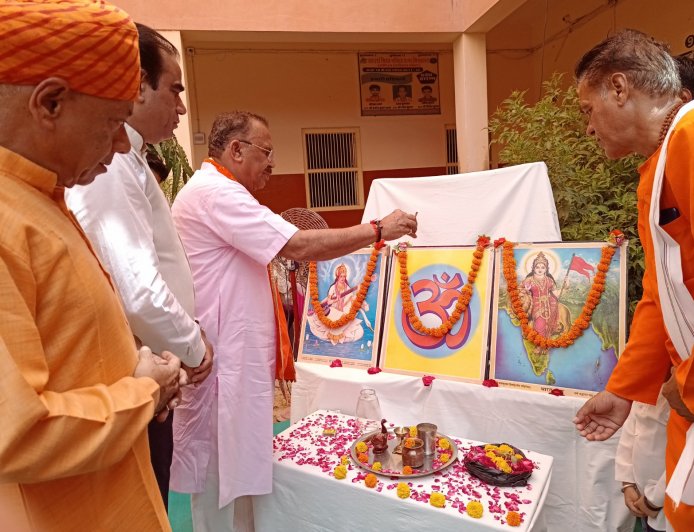 संस्कारों की पुनर्स्‍थापना बनायेगी भारत को जगद्‌‌गुरु : देवनानी