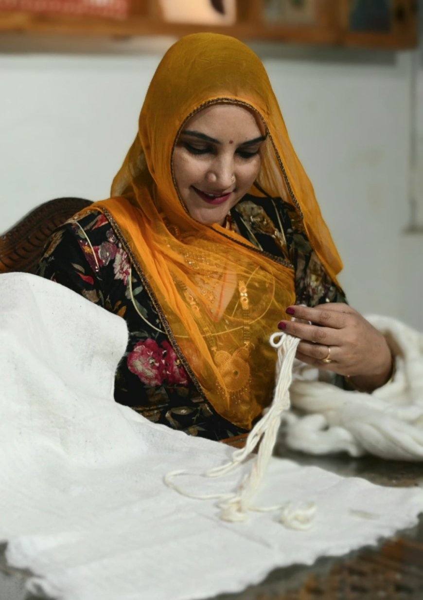 रेगिस्तान में बंजर भूमि पर उगने वाला आक है अब आमदनी का जरिया- रूमा देवी