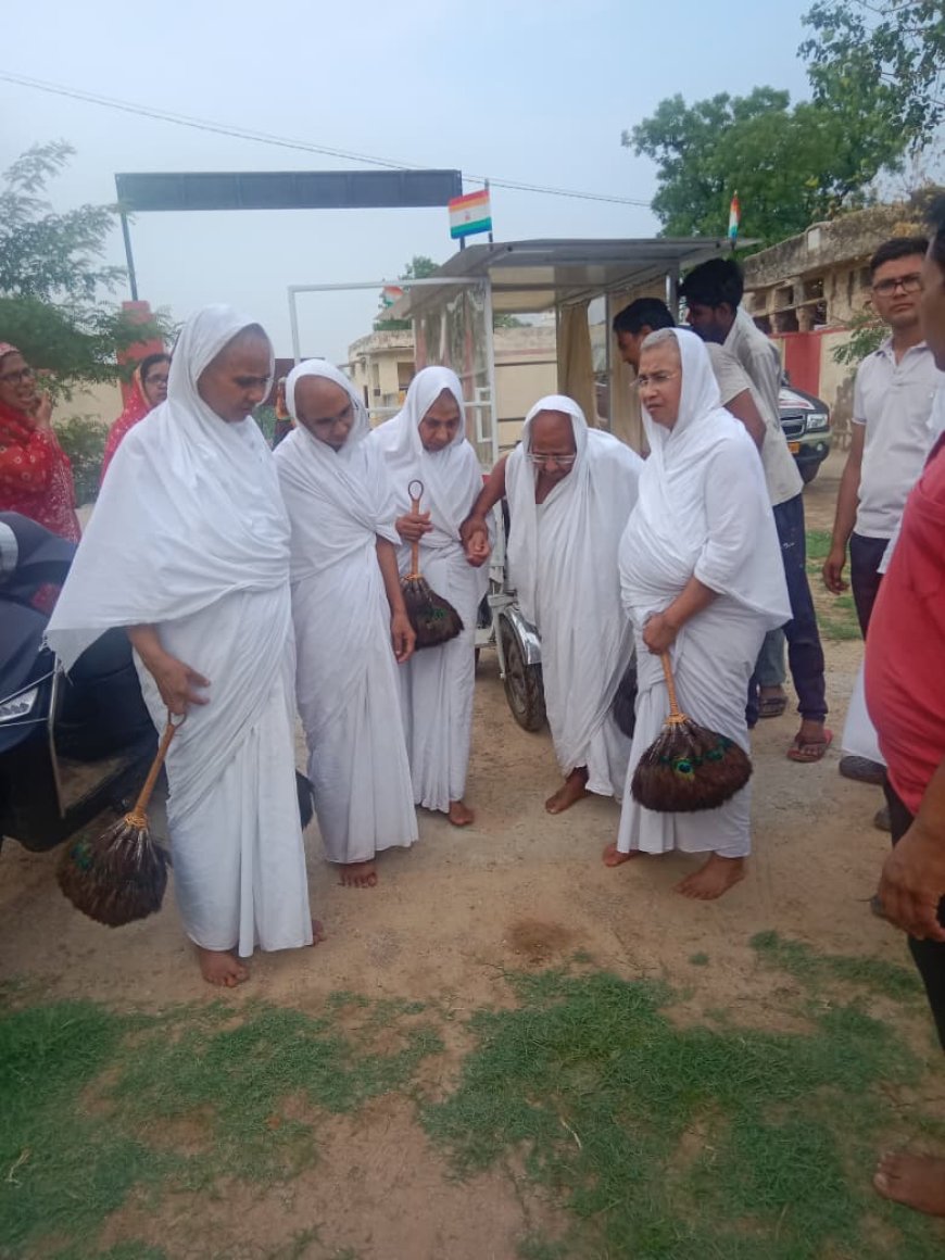 आर्यिका विशुद्ध मति माताजी का सुनारा में मंगल प्रवेश