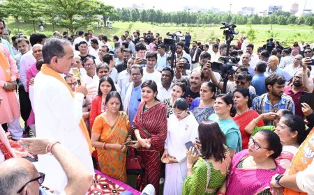 पर्यावरण को स्वच्छ एवं हरित बनाने के लिए कम से कम एक पेड़ अपनी मां के नाम अवश्य लगाएं:— मदन राठौड़