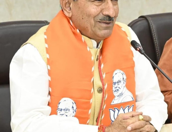 गुरु परम्परा सनातन संस्कृति का मूल आधार