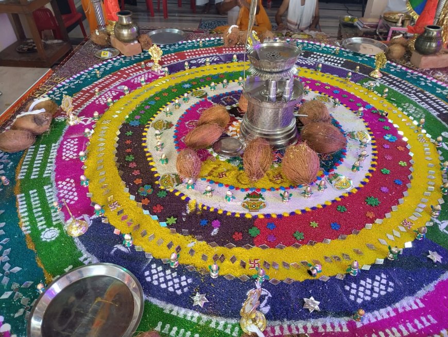 समवशरण के अनुष्ठान में 108 पूजार्थियो ने आराधना की