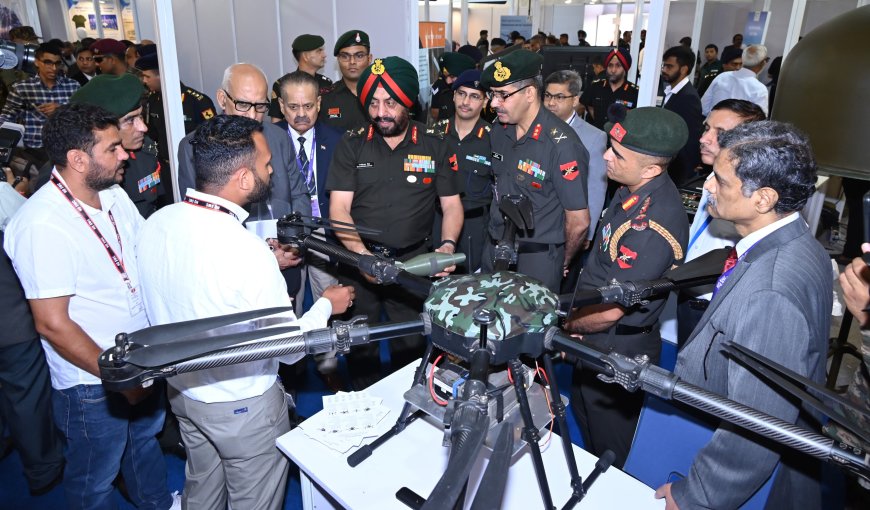 रणनीति से सिलिकॉन तक: सप्त शक्ति टेक सेमिनार