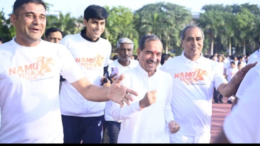 भाजपा प्रदेश अध्यक्ष ने दौड़कर युवाओं का किया उत्साहवर्धन