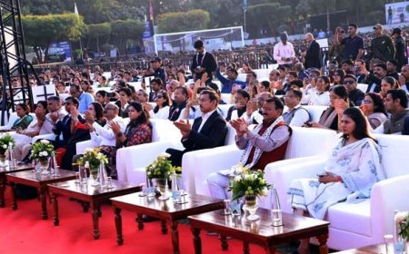 खेलों का शानदार माहौल देखकर फिर से मैदान में उतरने का मन करता है: राठौड़