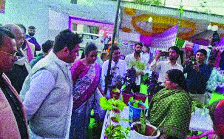 महिला उद्यमिता को मिला मंच स्वदेशी अपनाने का संदेश