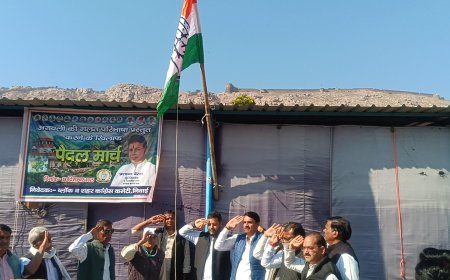 कांग्रेस का 140वां स्थापना दिवस मनाया