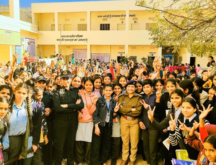 सशक्तिकरण की ओर कदम