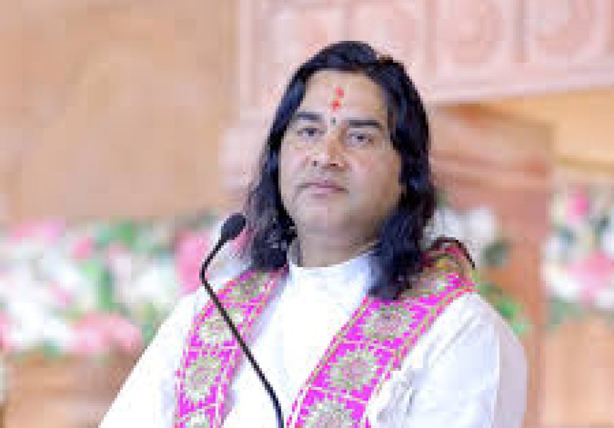 इंसान को इंसान ही रहने देना चाहिए: देवकीनंदन  ठाकुर