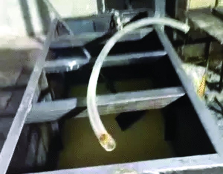 नकली घी फैक्ट्री पकड़ी , 7500 किलोग्राम घी जब्त