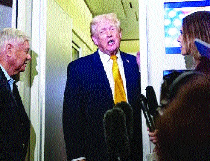 रूस से तेल खरीदने पर 500 प्रतिशत टैरिफ का प्रावधान