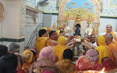 मानव का सौंदर्य है धर्म-आचरण : आर्यिका नंदीश्वर मती