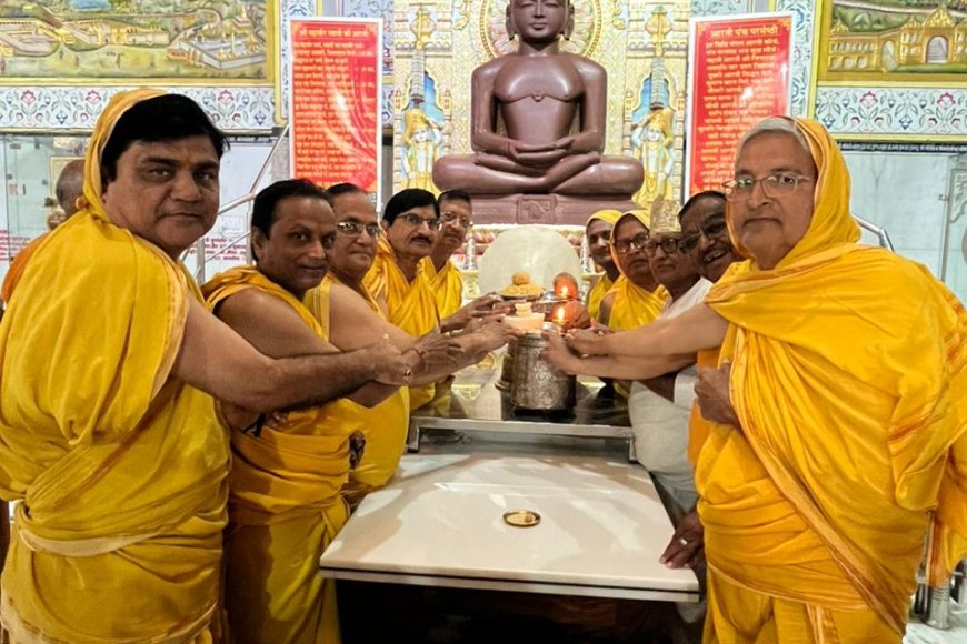 भगवान सुपार्श्वनाथ मोक्ष कल्याणक धूमधाम से मनाया