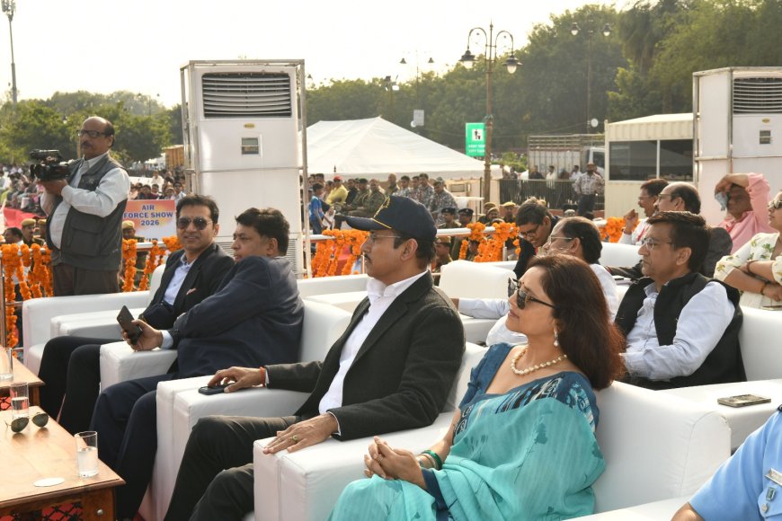 सूर्य किरण और सारंग ने हैरतअंगेज करतबों से जयपुरवासियों को किया रोमांचित