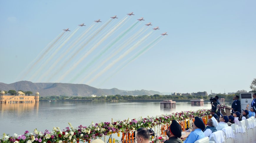 सूर्य किरण और सारंग एयर शो प्रेरणा देने वाला, जोश जगाने वाला-राज्यपाल