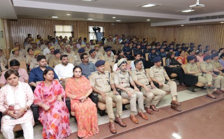 पुलिस मुख्यालय में हुआ श्रेष्ठ महिला पुलिसकर्मियों का सम्मान